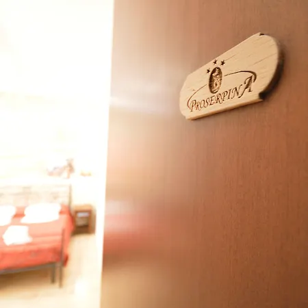 Proserpina Bed and Breakfast Έννα