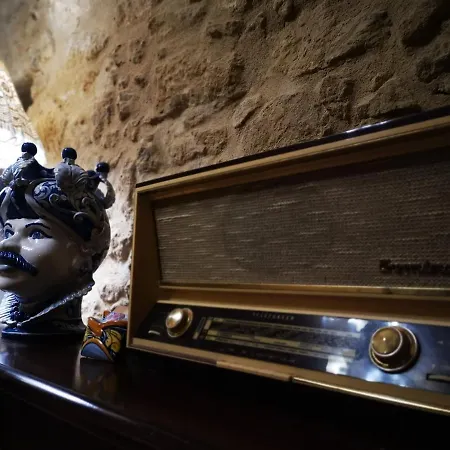 Proserpina Bed & Breakfast