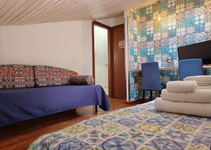 Proserpina לינה וארוחת בוקר 3*