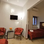 Proserpina فندق مبيت وإفطار إينّا