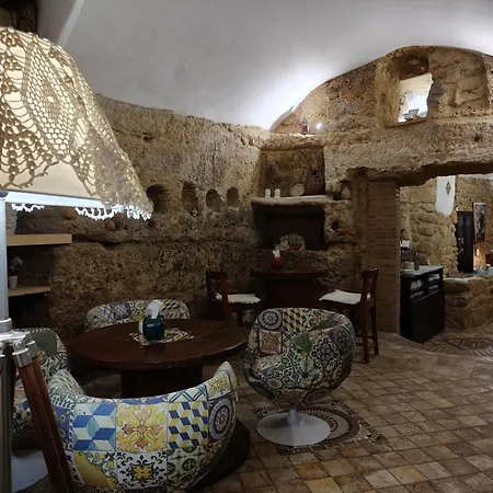Proserpina Bed & Breakfast