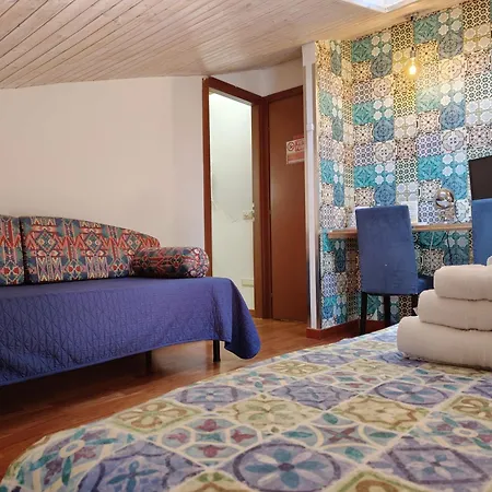 Proserpina Bed and Breakfast 3*