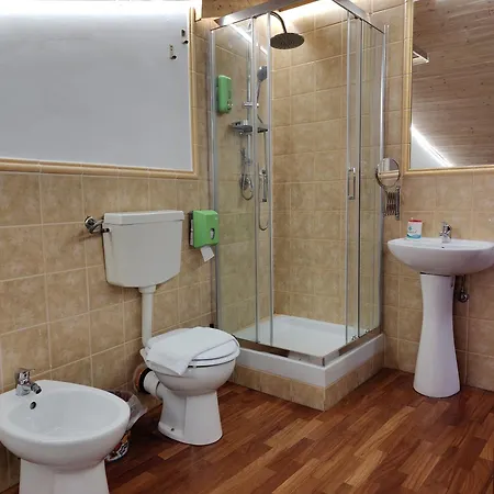 Proserpina Bed & Breakfast 3*